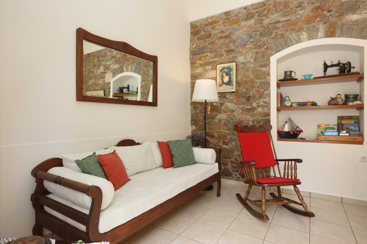Babina'S Place-Traditional House In Ermúpoli Kültér fotó